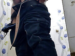 When I went to the hospital I saw some strange people and I was very excited after seeing them, then I did a masturbation