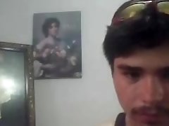 Webcam Video of a Horny Latin Twink