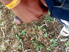 It's hot, girls wear a small bra and show me, if you want to drink cream, then come on, I love you, I love you.