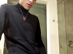 Andreszp Masturbates in the Hotel and His Cum Says It All