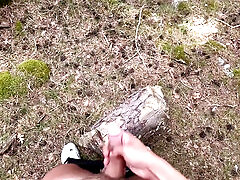 Harry_jen  Outdoor Gay Masturbating and Cumming